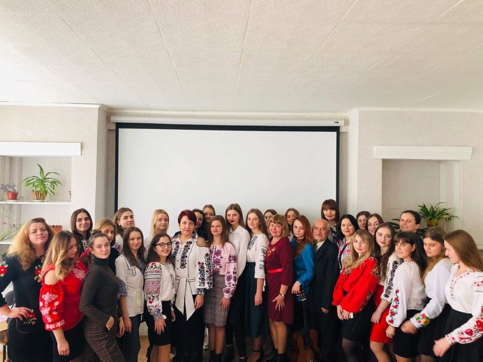 Фото на згадку про святкове дійство